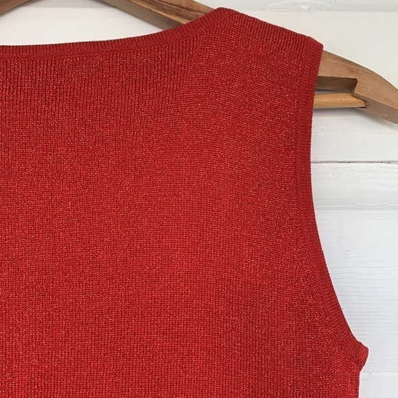 Joseph A || Vintage Red Sequin Metallic Silk Knit Vest M - Picture 11 of 14
